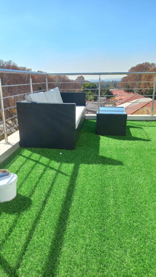 Garden Top Hotel Johannesburg Exteriör bild