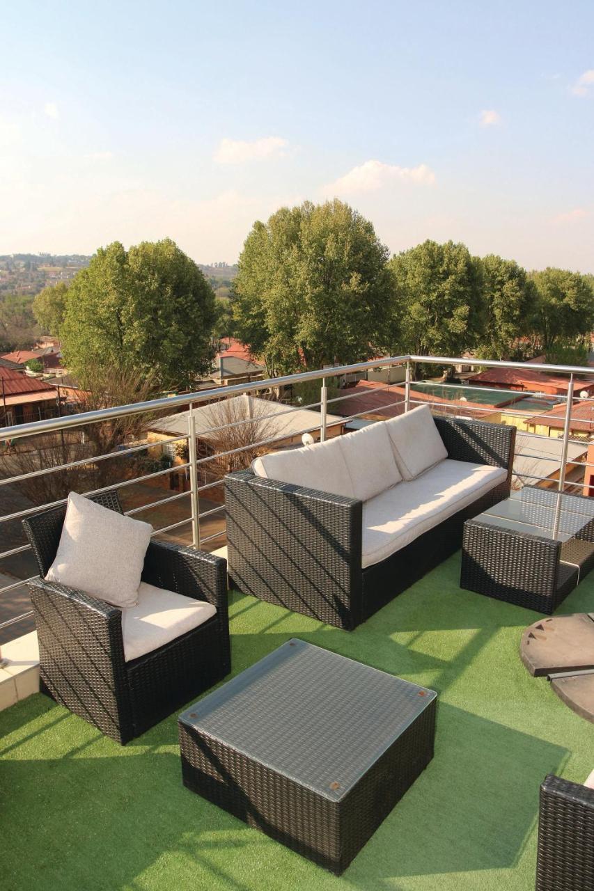 Garden Top Hotel Johannesburg Exteriör bild